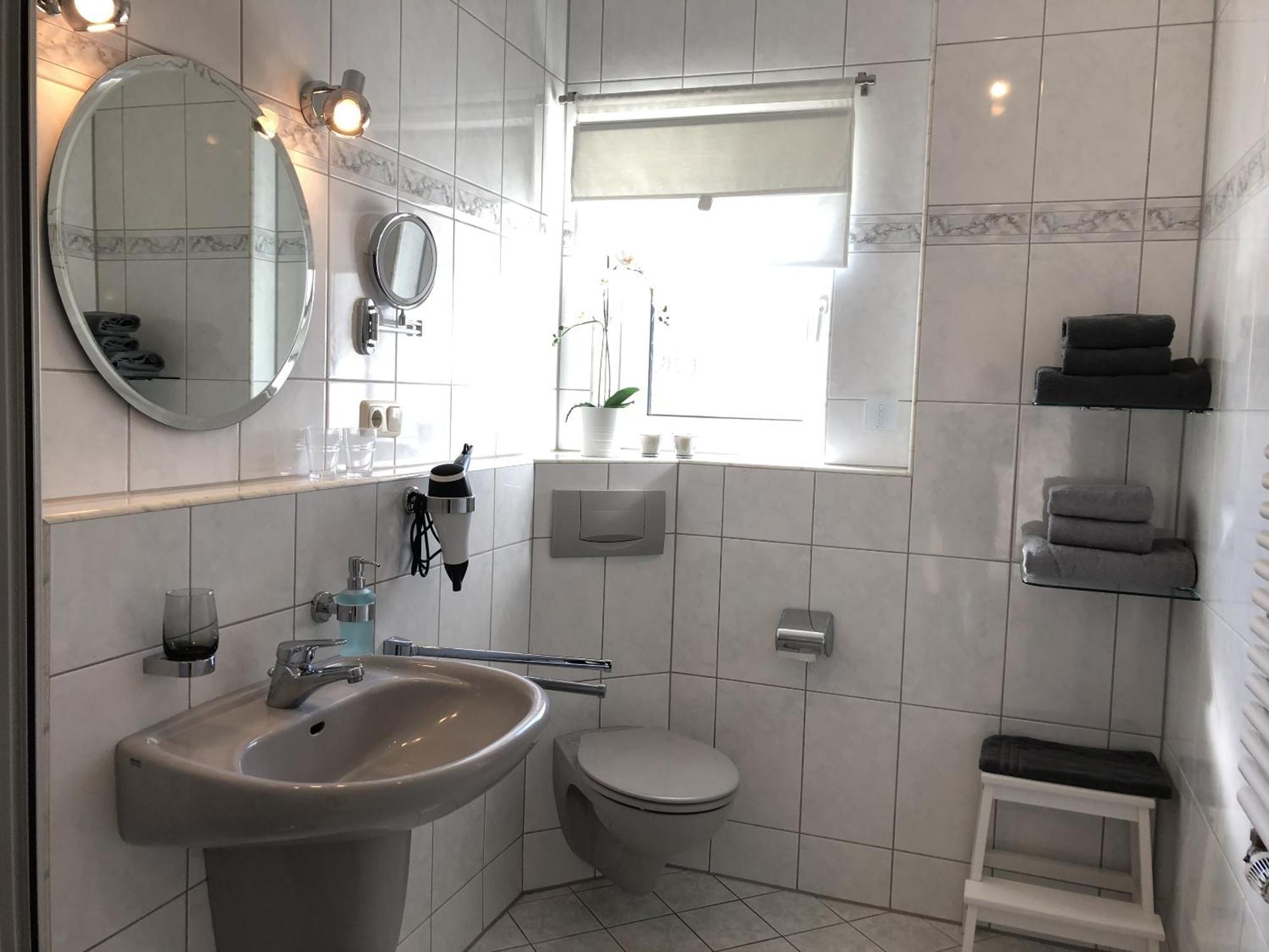 Wohnung Am Kreuzberg Fuer 8 Personen Medlingen Bagian luar foto
